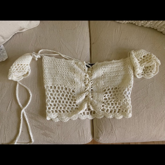 Fashion nova crochet top - Picture 1 of 2